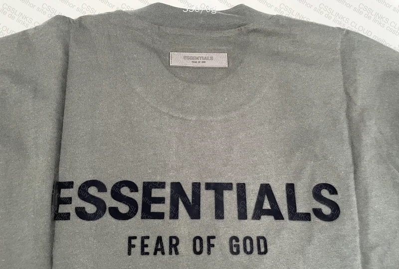 Essentials T-Shirt 3