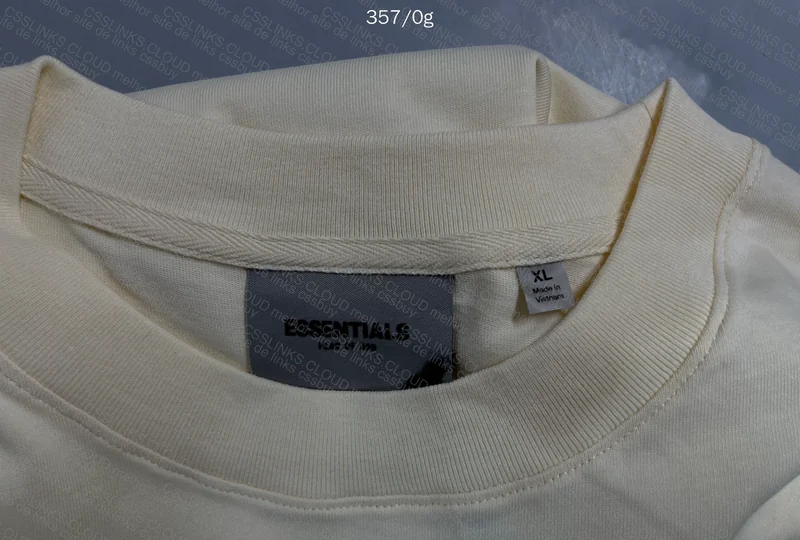 Essentials T-Shirt 4