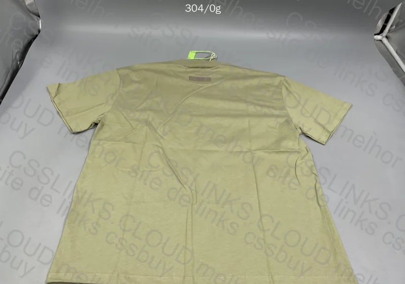 Essentials T-Shirt 4