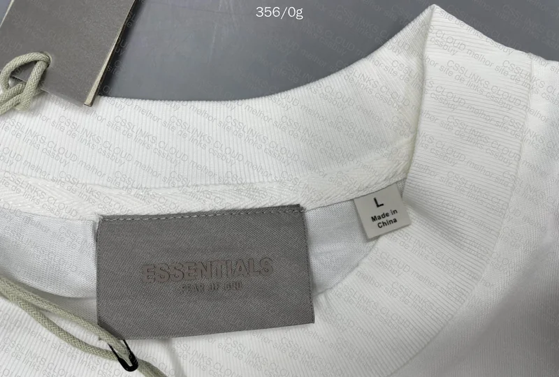 ESSENTIALS T-shirt 2