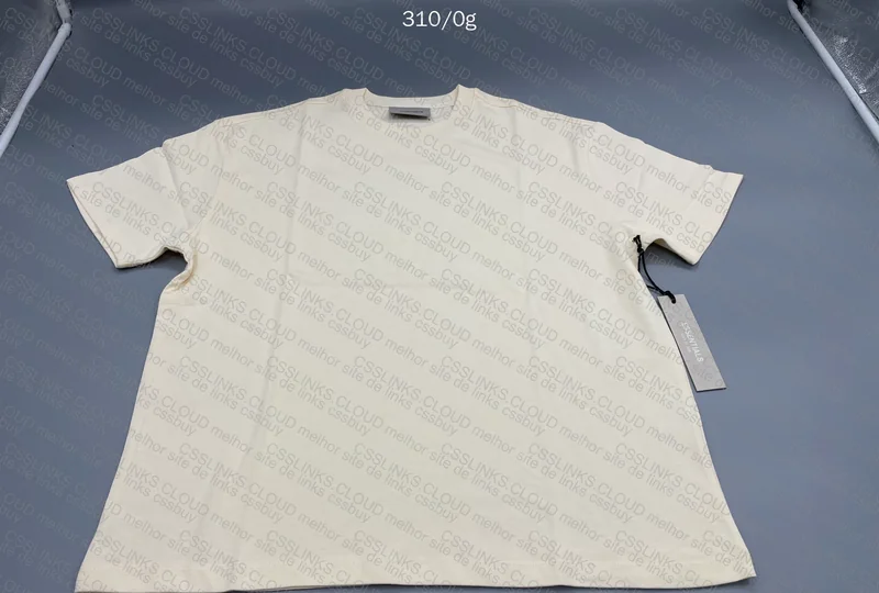ESSENTIALS T-Shirt 2
