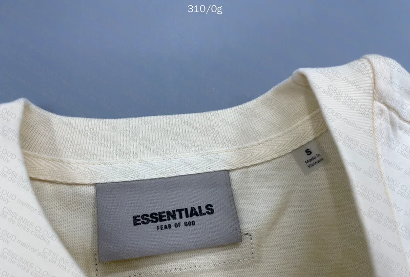ESSENTIALS T-Shirt 4