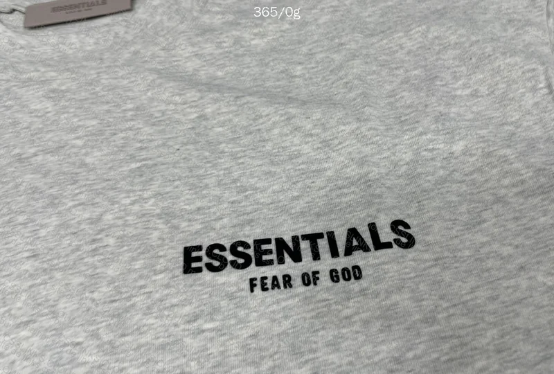 Essentials T-Shirt 3