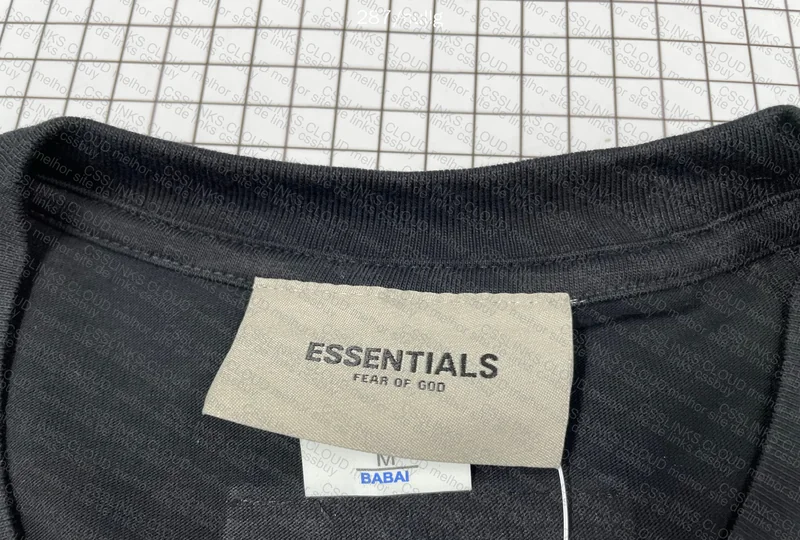 ESSENTIALS T-Shirt 3