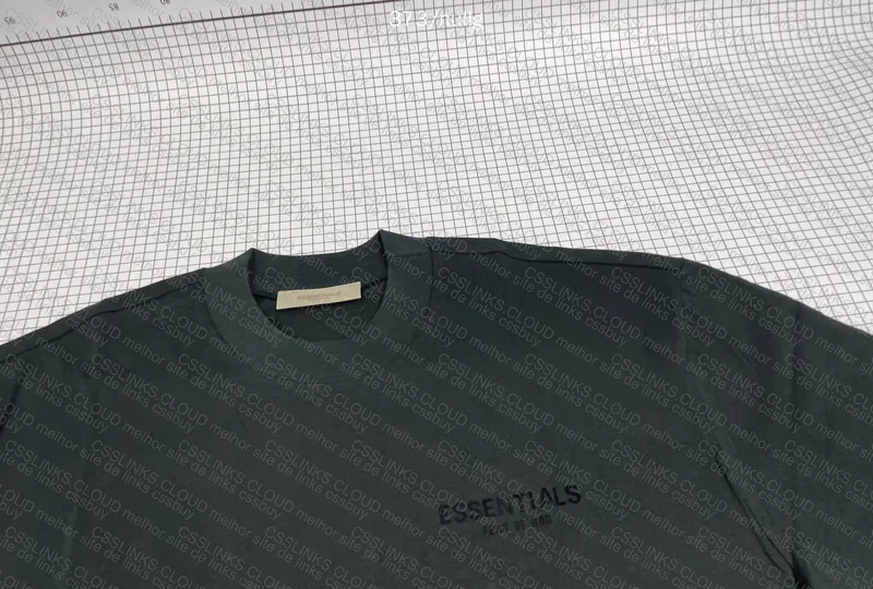 Essentials T-Shirt 7