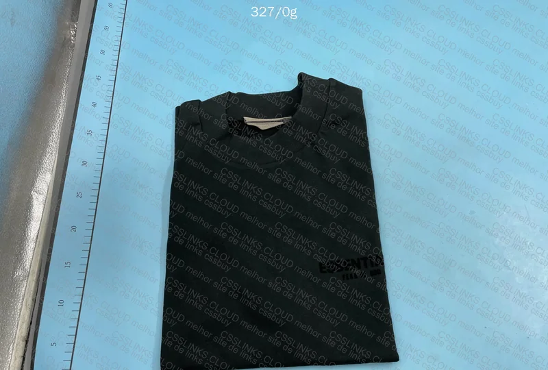 Essentials T-shirt