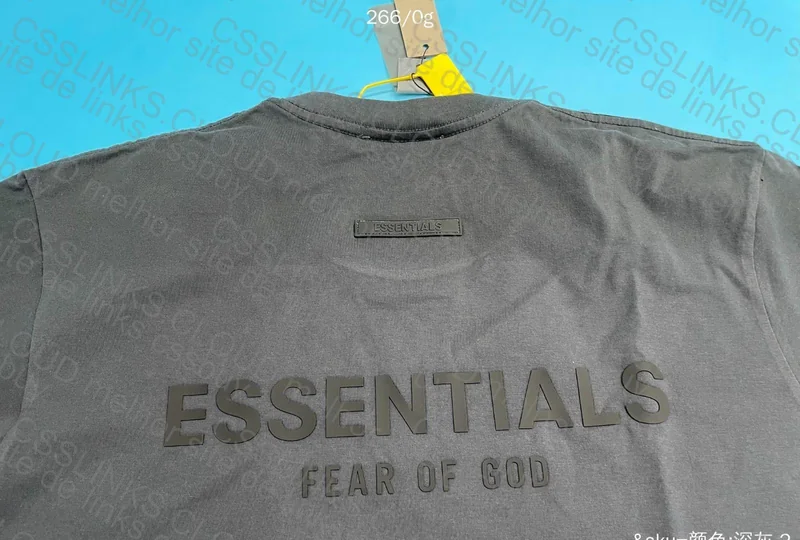 Essentials T-Shirt 2