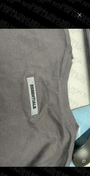ESSENTIALS T-shirt