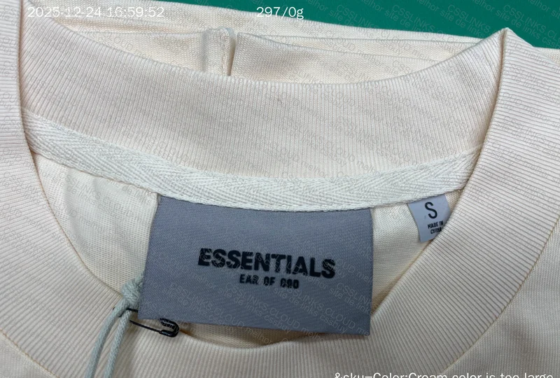 Essentials T-shirt