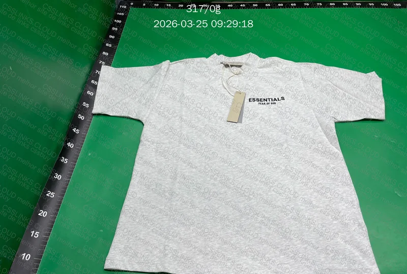Camiseta ESSENTIALS 3