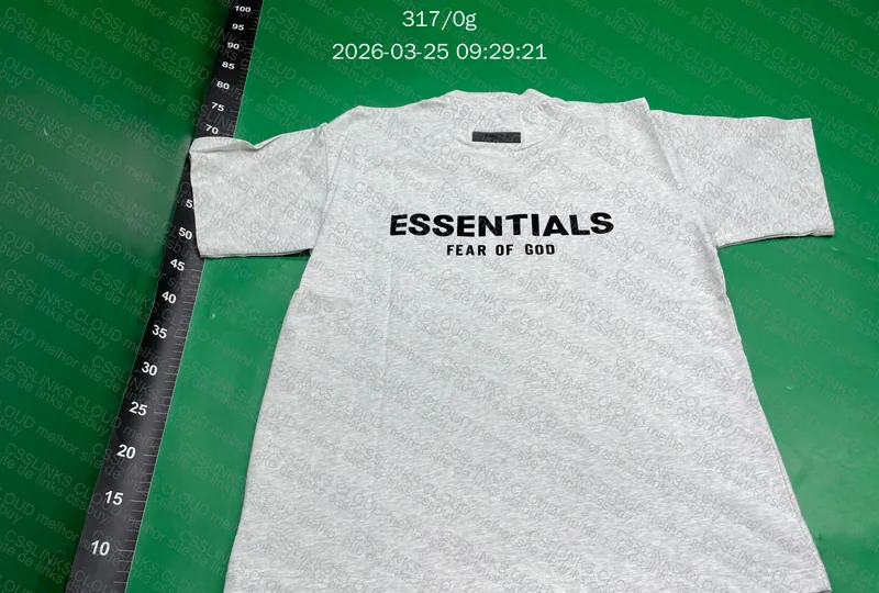 Camiseta ESSENTIALS 4