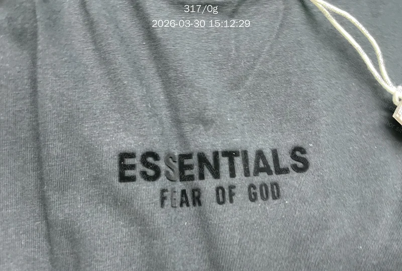 Camiseta Essentials 2