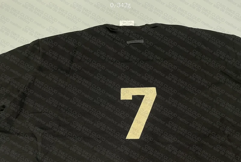 ESSENTIALS 7 T-Shirt 5