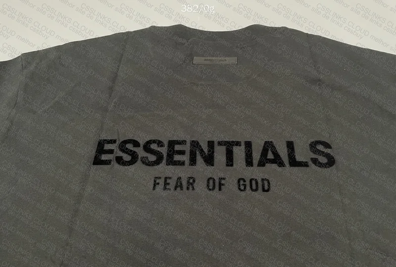 ESSENTIALS Fear of God T-Shirt 6