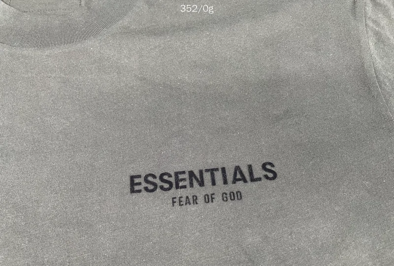 ESSENTIALS Fear of God T-Shirt 6