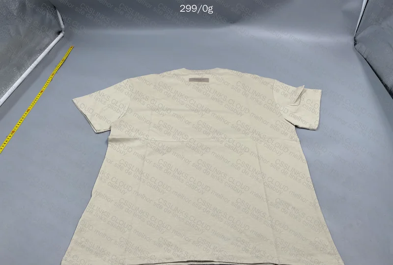 ESSENTIALS Fear of God T-Shirt with Measurements 3
