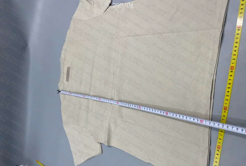ESSENTIALS Fear of God T-Shirt with Measurements 4
