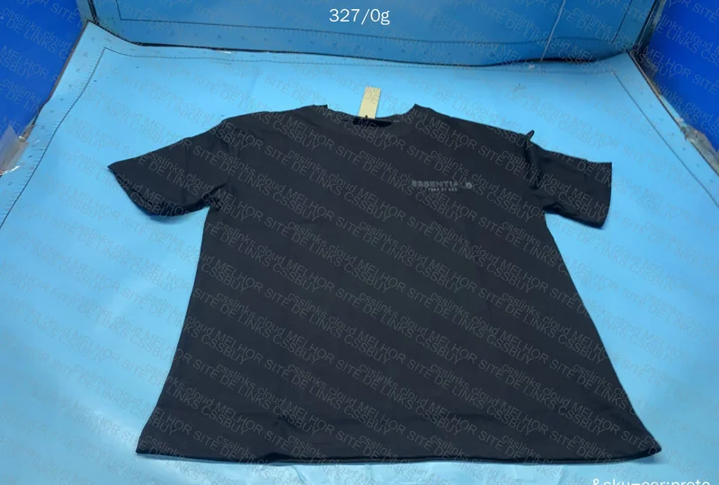 ESSENTIALS Fear of God T-Shirt by Artie 2