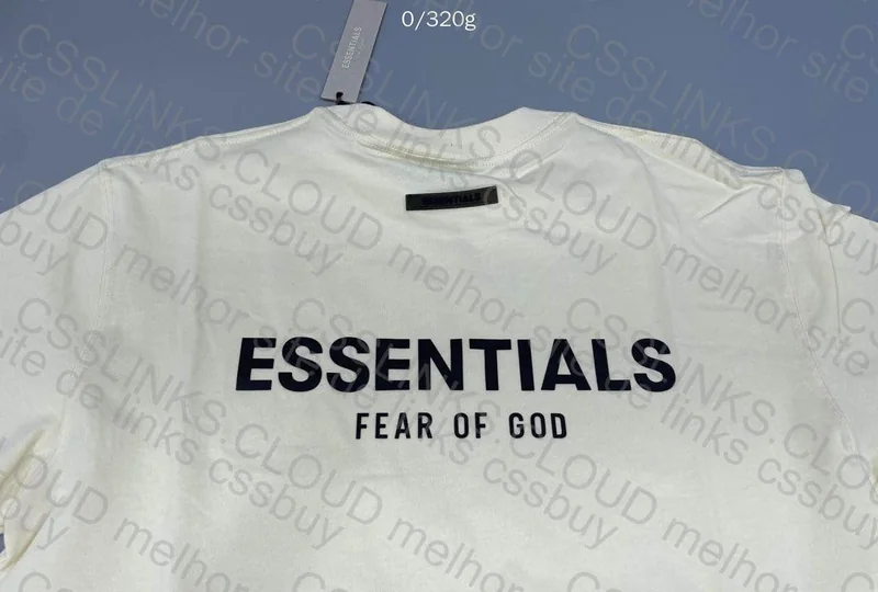 Essentials T-Shirt, GL?