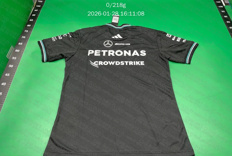 Camiseta f1 Mercedes AMG Petronas 2025 3