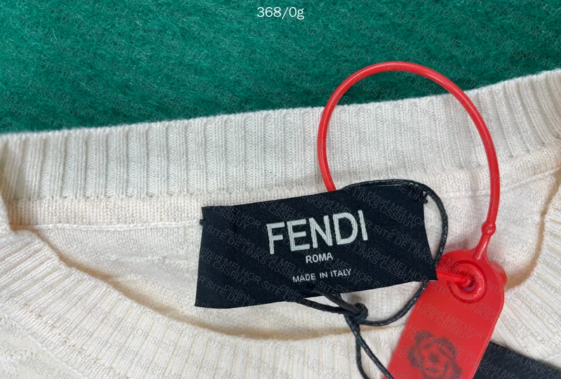 Fendi T-Shirt 4