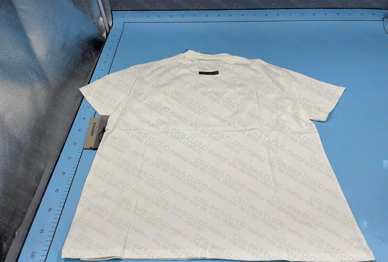 FOG Essentials T-Shirt 4