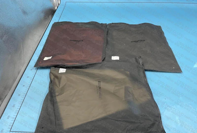 FOG Essentials T-Shirt 6