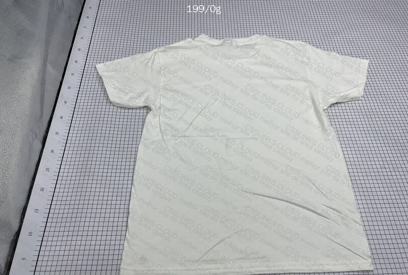 Gildan 15y T-shirt with Measurements 3