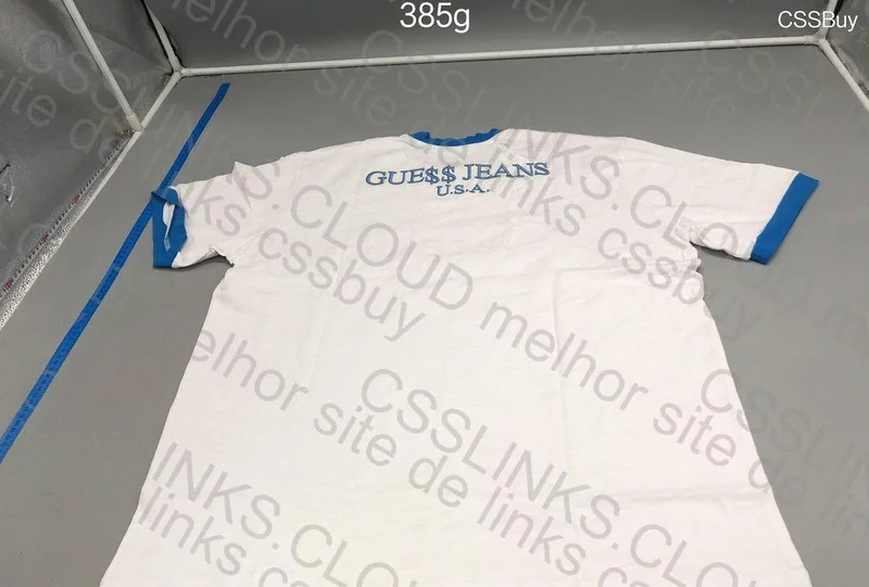 Guess T-shirt