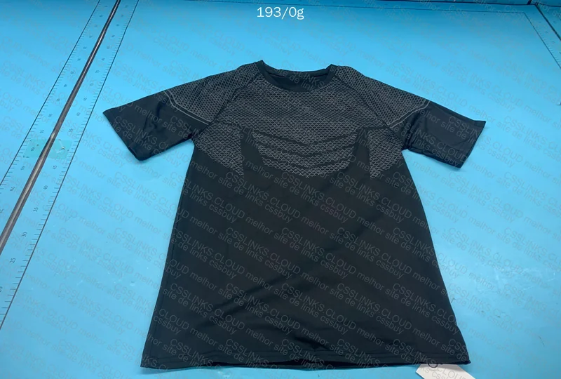 Gymshark Black T-Shirt 2