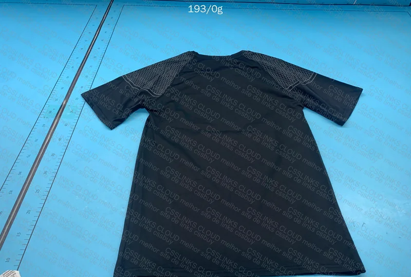 Gymshark Black T-Shirt 3