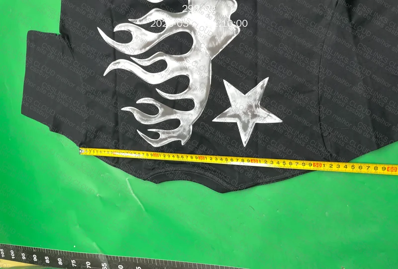Camiseta Hellstar