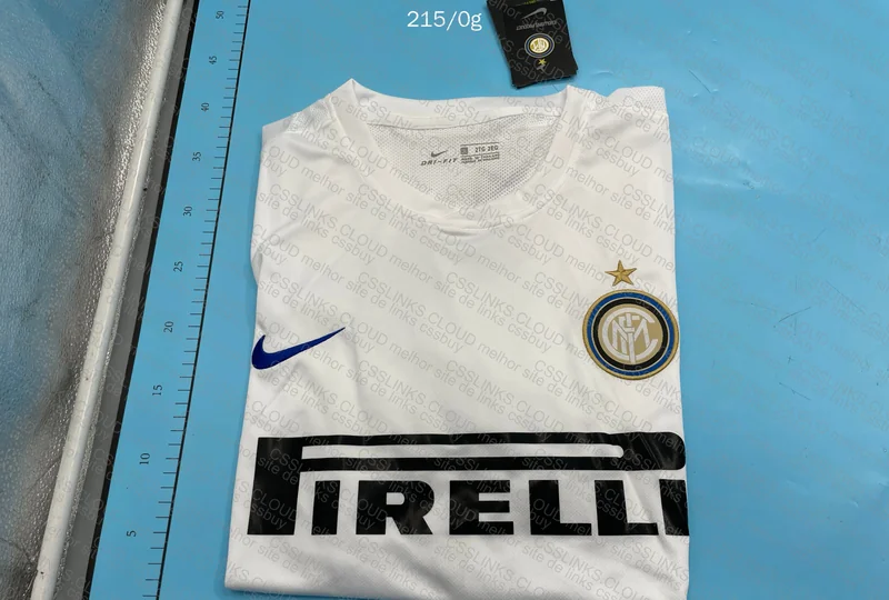 Internazionale Milan T-shirt (Unknown Season)
