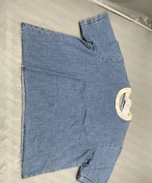 Cropped Jeans T-Shirt 2