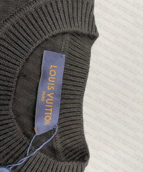 Louis Vuitton T-Shirt 2