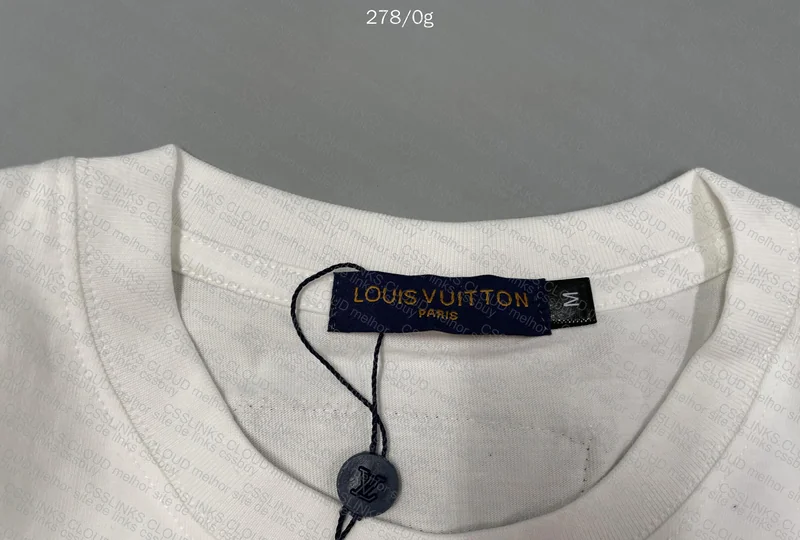 Louis Vuitton T-Shirt 2