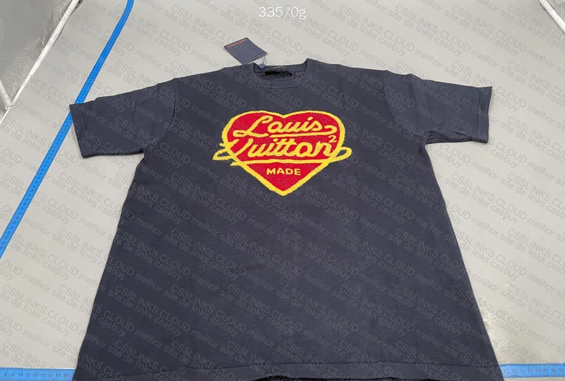 Louis Vuitton T-Shirt 2