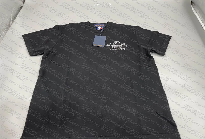Louis Vuitton T-Shirt