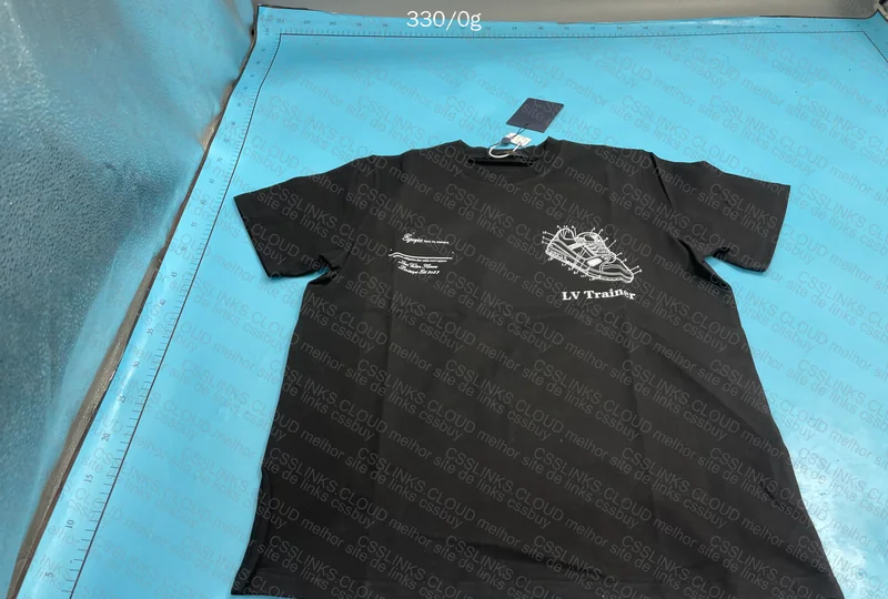 Louis Vuitton T-Shirt 4