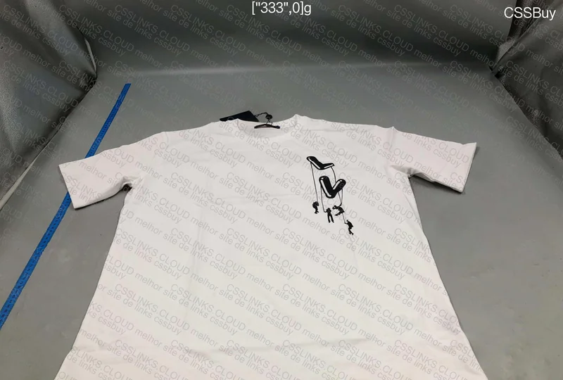 LV 'Floating' T-Shirt 2