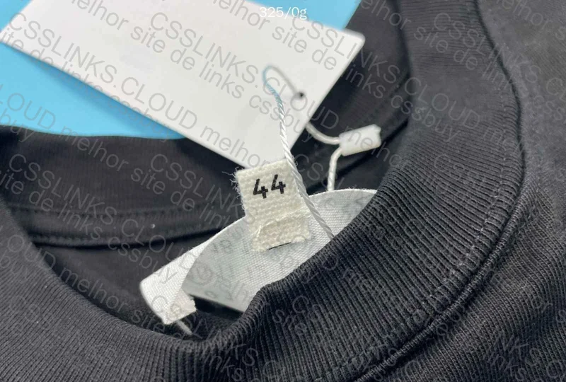 Maison Margiela T-Shirt (Opinion) 3