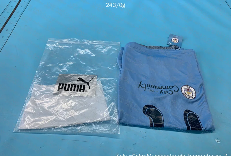 Manchester City T-Shirt 3