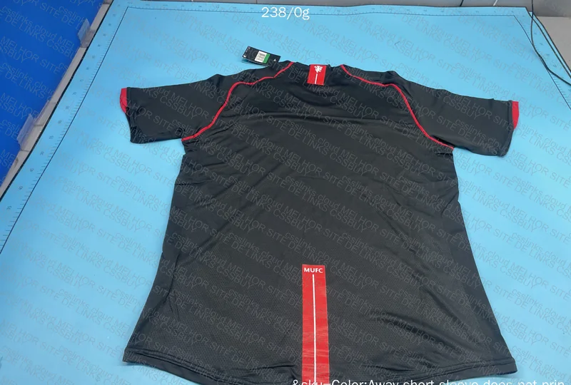 Manchester United T-Shirt 5
