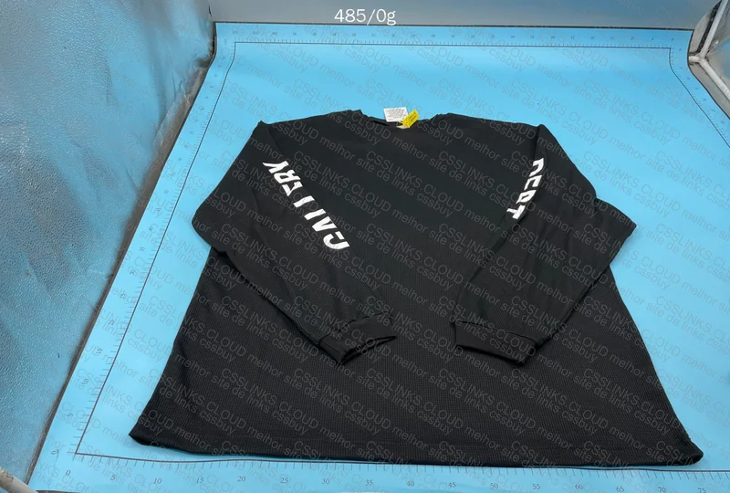 Gallery Dept. (Oversize) Long Sleeve T-Shirt