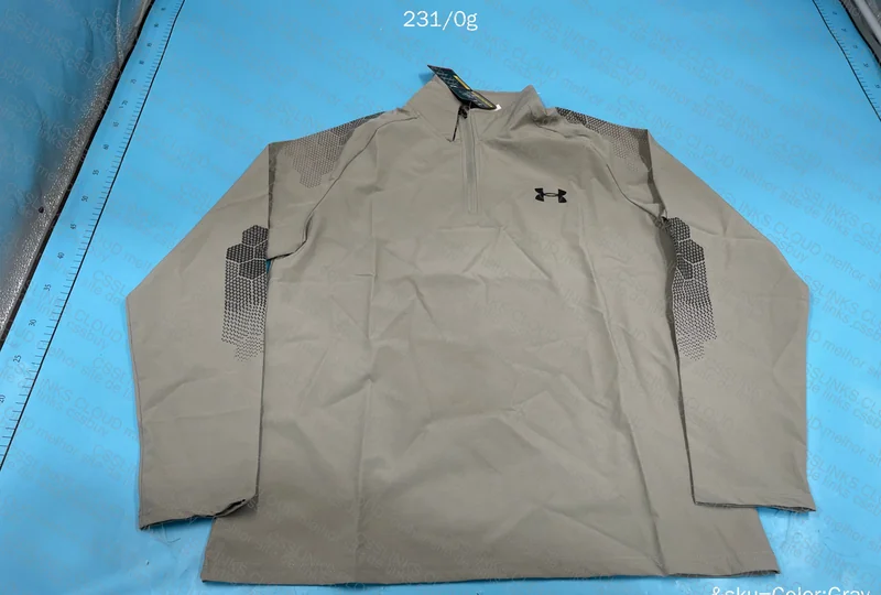 Under Armour Long Sleeve T-Shirt 2