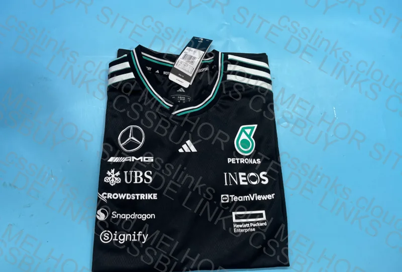 Mercedes AMG F1 T-Shirt 2