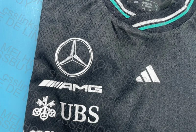 Mercedes AMG F1 T-Shirt 4