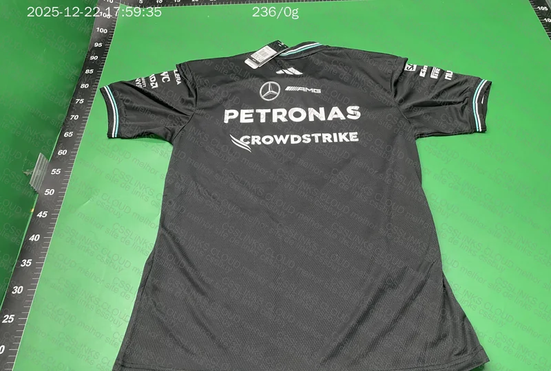 Mercedes F1 T-Shirt 2