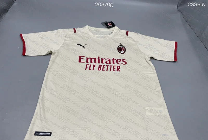 Milan T-Shirt