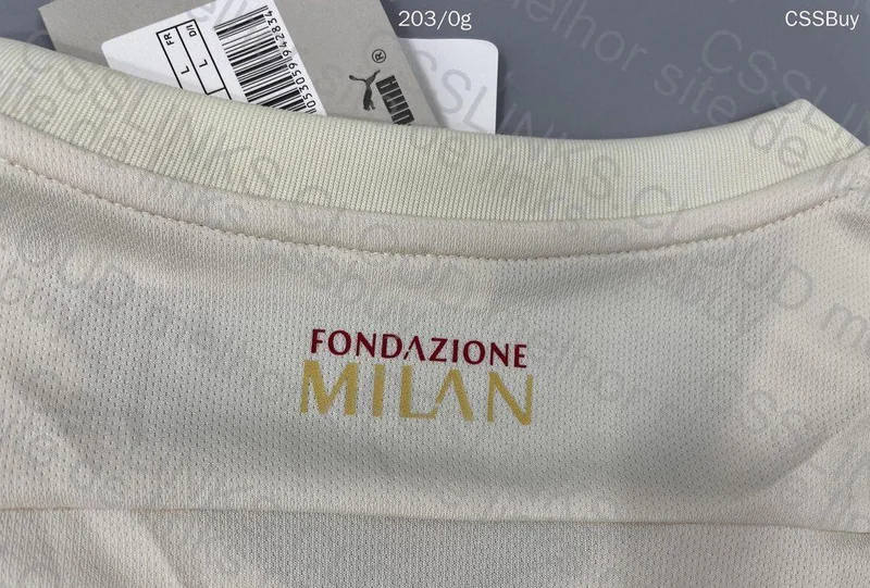 Milan T-Shirt 11
